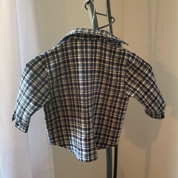 Cropped Plaid Button-Up - Picture 3 of 7